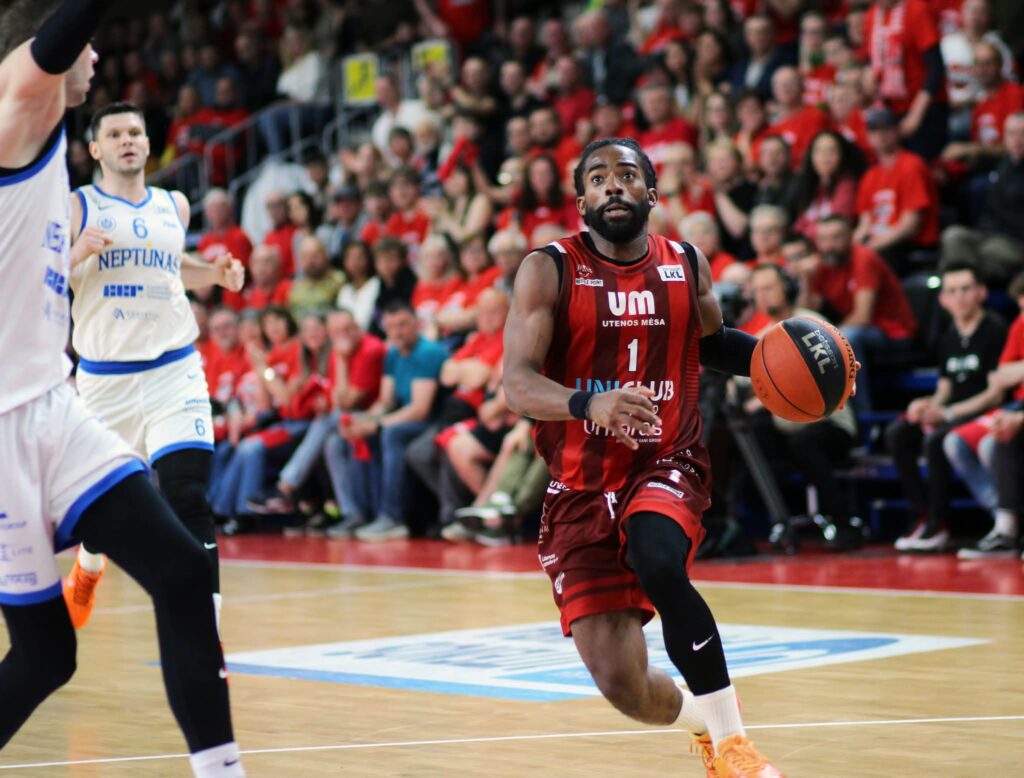 Įspūdingas sugrįžimas: „Juventus“ atsidūrė per žingsnį nuo LKL finalo