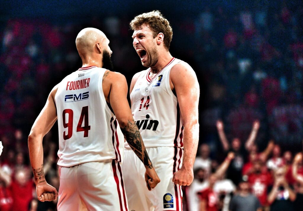Fournier vedamas „Olympiacos“ atsidūrė per žingsnį nuo Graikijos čempionų titulo
